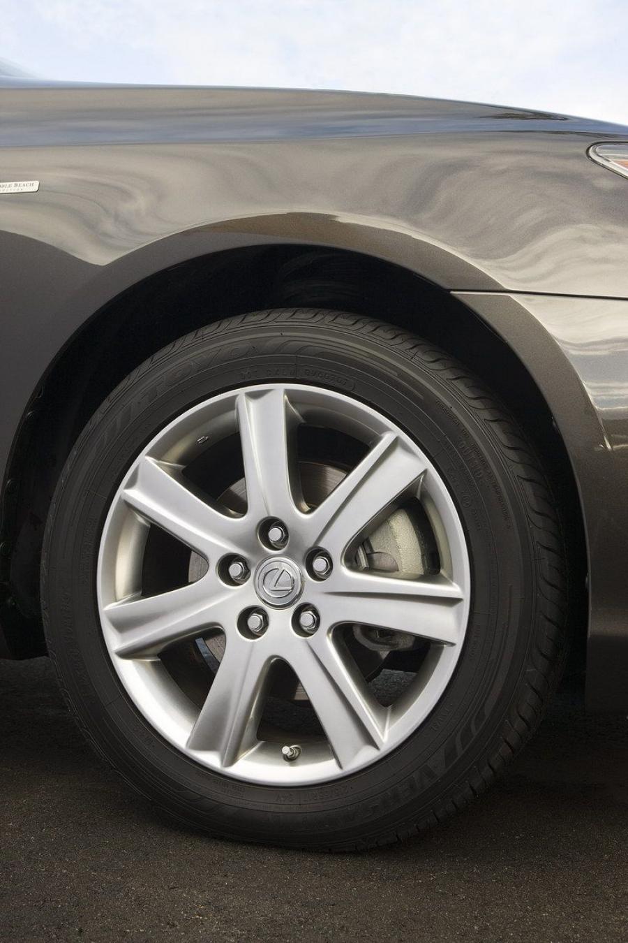  Lexus ES350 Pebble Beach Edition 2007 года  (фото 8 из 23)